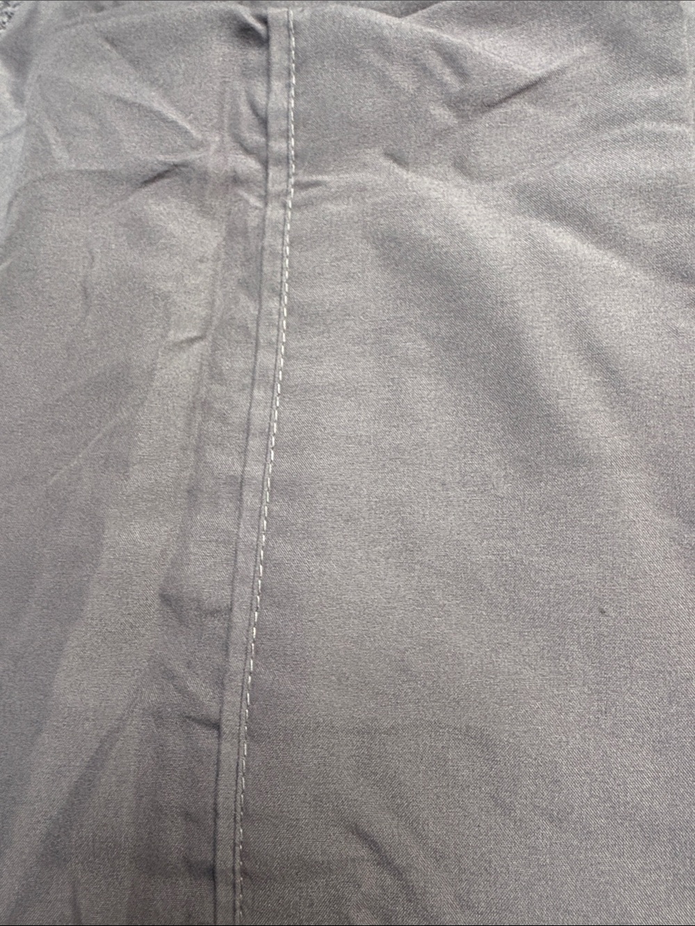 Extra Long Twin dorm bedding. Gray quilt, blanket, fitted sheet, pillowcase. - Picture 4 of 5